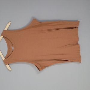 Maurices Plus Size Tank. Took off the tag and just tried on.